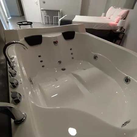 לינה וארוחת בוקר Living קאסוריה