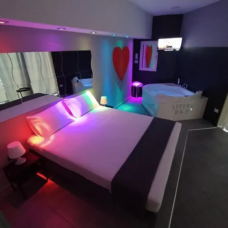 Living קאסוריה